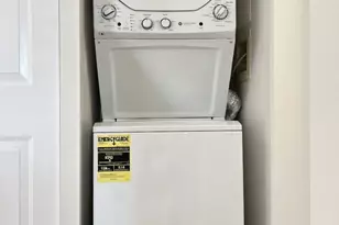 10101 Grosvenor Pl, North Bethesda, MD 20852 - Photo 5