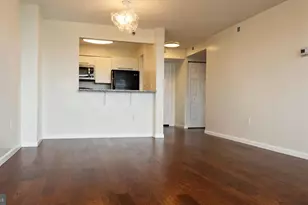 10101 Grosvenor Pl, North Bethesda, MD 20852 - Photo 3