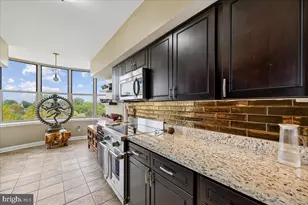 5000 Battery Ln, Bethesda, MD 20814 - Photo 27