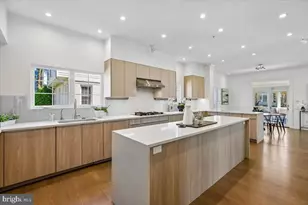 4557 Fairfield Dr, Bethesda, MD 20814 - Photo 9