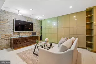 4557 Fairfield Dr, Bethesda, MD 20814 - Photo 31