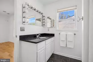 4557 Fairfield Dr, Bethesda, MD 20814 - Photo 23