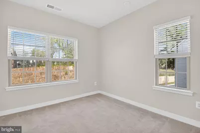 19753 Green Village Drive, Montgomery Village, MD 20886 - Photo 21