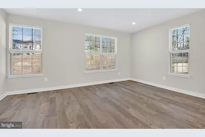 19753 Green Village Drive, Montgomery Village, MD 20886 - Photo 13