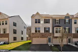 19753 Grn Vlg Dr, Montgomery Village, MD 20886 - Photo 1