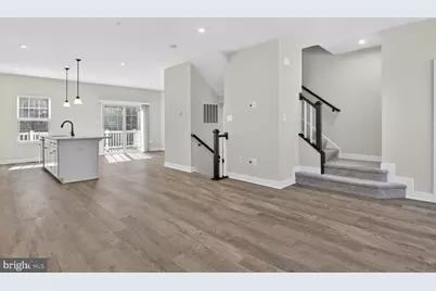 19753 Green Village Drive, Montgomery Village, MD 20886 - Photo 5