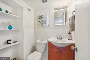 11612 Stonewood Ln, North Bethesda, MD 20852 - Photo 17