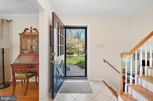 11612 Stonewood Ln, North Bethesda, MD 20852 - Photo 3