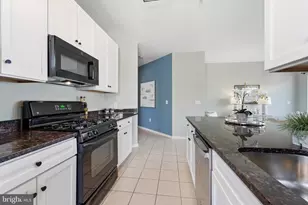 8045 Newell St, Silver Spring, MD 20910 - Photo 7