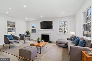 311 Ellsworth Dr, Silver Spring, MD 20910 - Photo 7