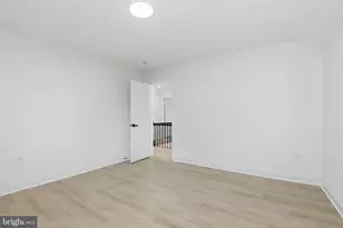 311 Ellsworth Dr, Silver Spring, MD 20910 - Photo 29