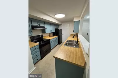 20661 Shadyside Way #115-8, Germantown, MD 20874 - Photo 5