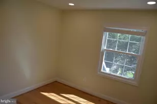 9012 Paddock Ln, Rockville, MD 20854 - Photo 51