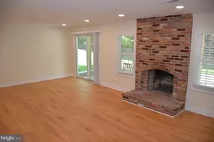 9012 Paddock Ln, Rockville, MD 20854 - Photo 83