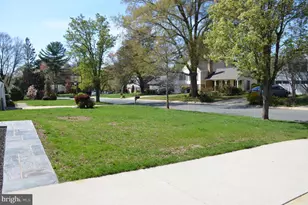 9012 Paddock Ln, Rockville, MD 20854 - Photo 95