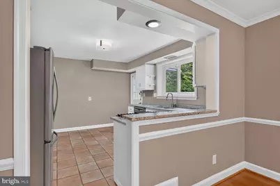 7215 Rollingwood Drive, Chevy Chase, MD 20815 - Photo 11