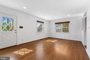 10628 S Dunmoor Dr, Silver Spring, MD 20901 - Photo 5