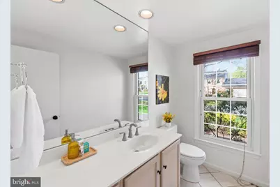 5 Infield Court S, Potomac, MD 20854 - Photo 9