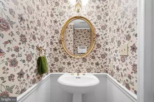 18117 Hayloft Dr, Derwood, MD 20855 - Photo 37