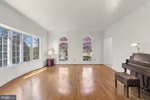 18117 Hayloft Dr, Derwood, MD 20855 - Photo 13