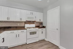 3829 Chesterwood Dr, Silver Spring, MD 20906 - Photo 9