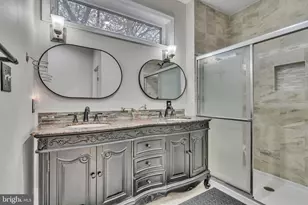 4 Burgundy Ct, Rockville, MD 20850 - Photo 11