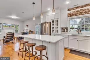 4 Burgundy Ct, Rockville, MD 20850 - Photo 5