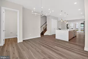 6229 Crosswind Dr, North Bethesda, MD 20852 - Photo 11