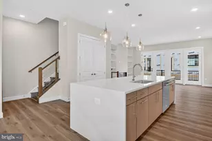 6229 Crosswind Dr, North Bethesda, MD 20852 - Photo 3