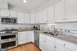 14338 Chesterfield Rd, Rockville, MD 20853 - Photo 15