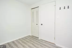 14550 Farmcrest Pl, Silver Spring, MD 20905 - Photo 19