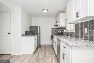 14550 Farmcrest Pl, Silver Spring, MD 20905 - Photo 9