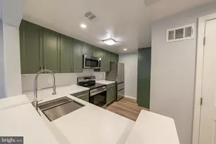 9377 Chadburn Pl, Montgomery Village, MD 20886 - Photo 7