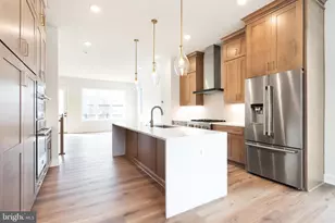 6302 Cetus Ln, North Bethesda, MD 20852 - Photo 3