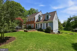 7 Pitt Ct, Rockville, MD 20850 - Photo 3