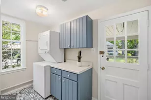 7 Pitt Ct, Rockville, MD 20850 - Photo 17