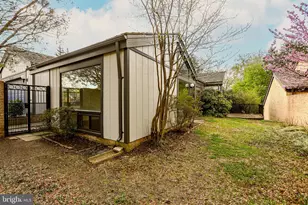 6208 Leeke Forest Ct, Bethesda, MD 20817 - Photo 29