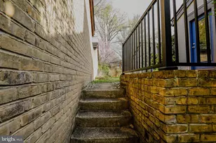 6208 Leeke Forest Ct, Bethesda, MD 20817 - Photo 25