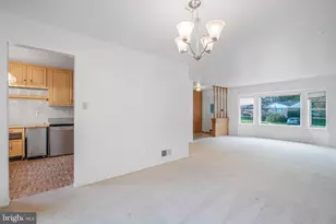 1118 Downs Dr, Silver Spring, MD 20904 - Photo 7