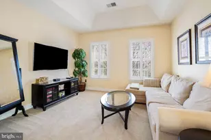 12333 Cherry Branch Dr, Clarksburg, MD 20871 - Photo 23