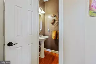 12333 Cherry Branch Dr, Clarksburg, MD 20871 - Photo 15