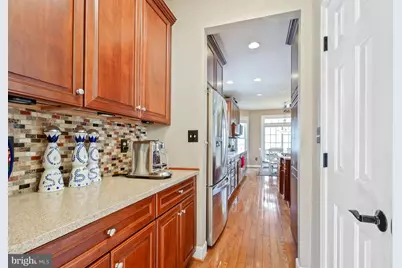 12333 Cherry Branch Drive, Clarksburg, MD 20871 - Photo 9