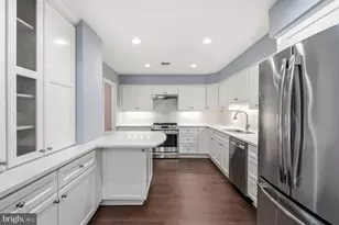 8101 Connecticut Ave, Chevy Chase, MD 20815 - Photo 11