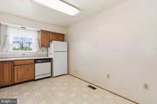 5 Sonata Ct, Silver Spring, MD 20901 - Photo 11