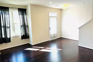 13817 Byrne Park Dr, Clarksburg, MD 20871 - Photo 3