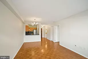 7111 Woodmont Ave, Bethesda, MD 20815 - Photo 15