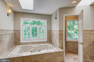 18 Nantucket Ct, Potomac, MD 20854 - Photo 27