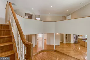 18 Nantucket Ct, Potomac, MD 20854 - Photo 23