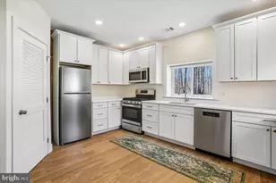 24875 Old Hundred Rd, Dickerson, MD 20842 - Photo 13