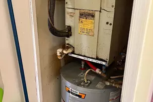 18336 Streamside Dr, Gaithersburg, MD 20879 - Photo 25